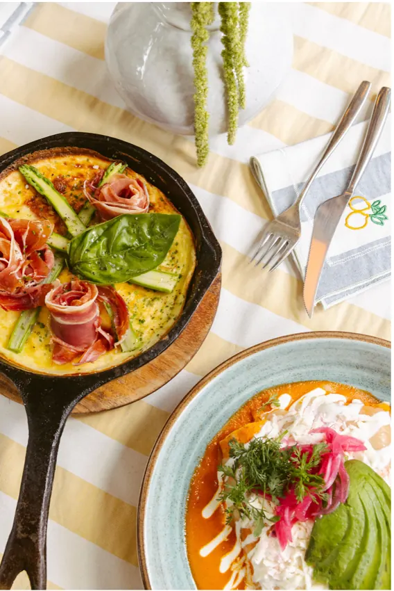 Especialidades de brunch al centro